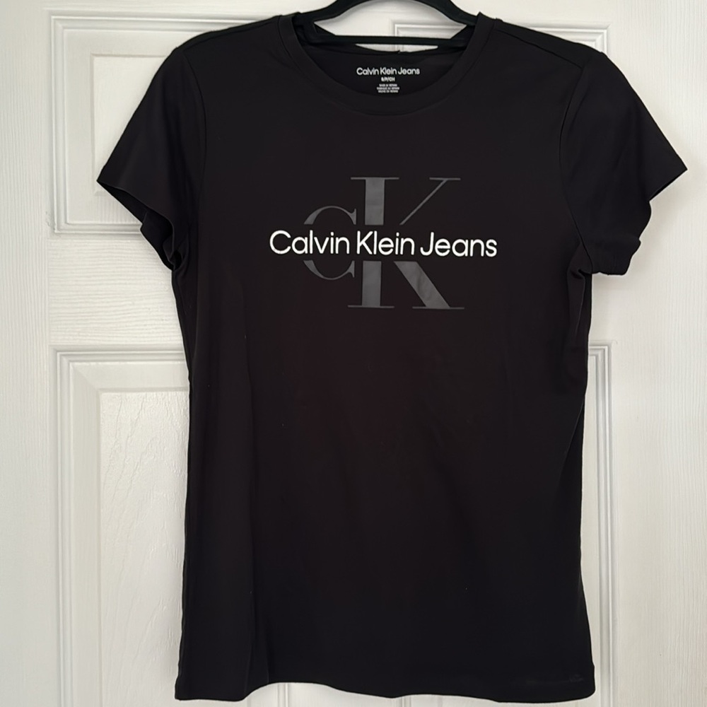 Calvin Klein Jeans T-Shirt - Size Small - Black, Note: logo is silver and black